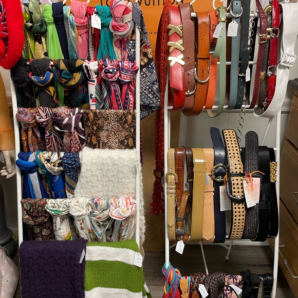 Meet your Posher, Kari - Picture 4 of 15